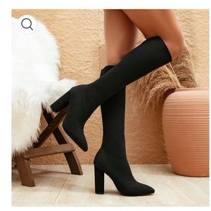 MOUSSE FIT Women Pointed Toe Sock Boots